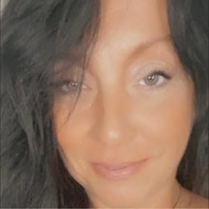 Meet your Posher, Stacy